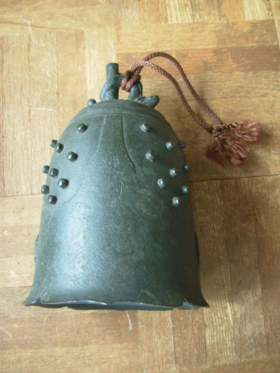 釣鐘☆李朝風☆12×12×20㌢・1,2㌔☆画像で確認ください_3