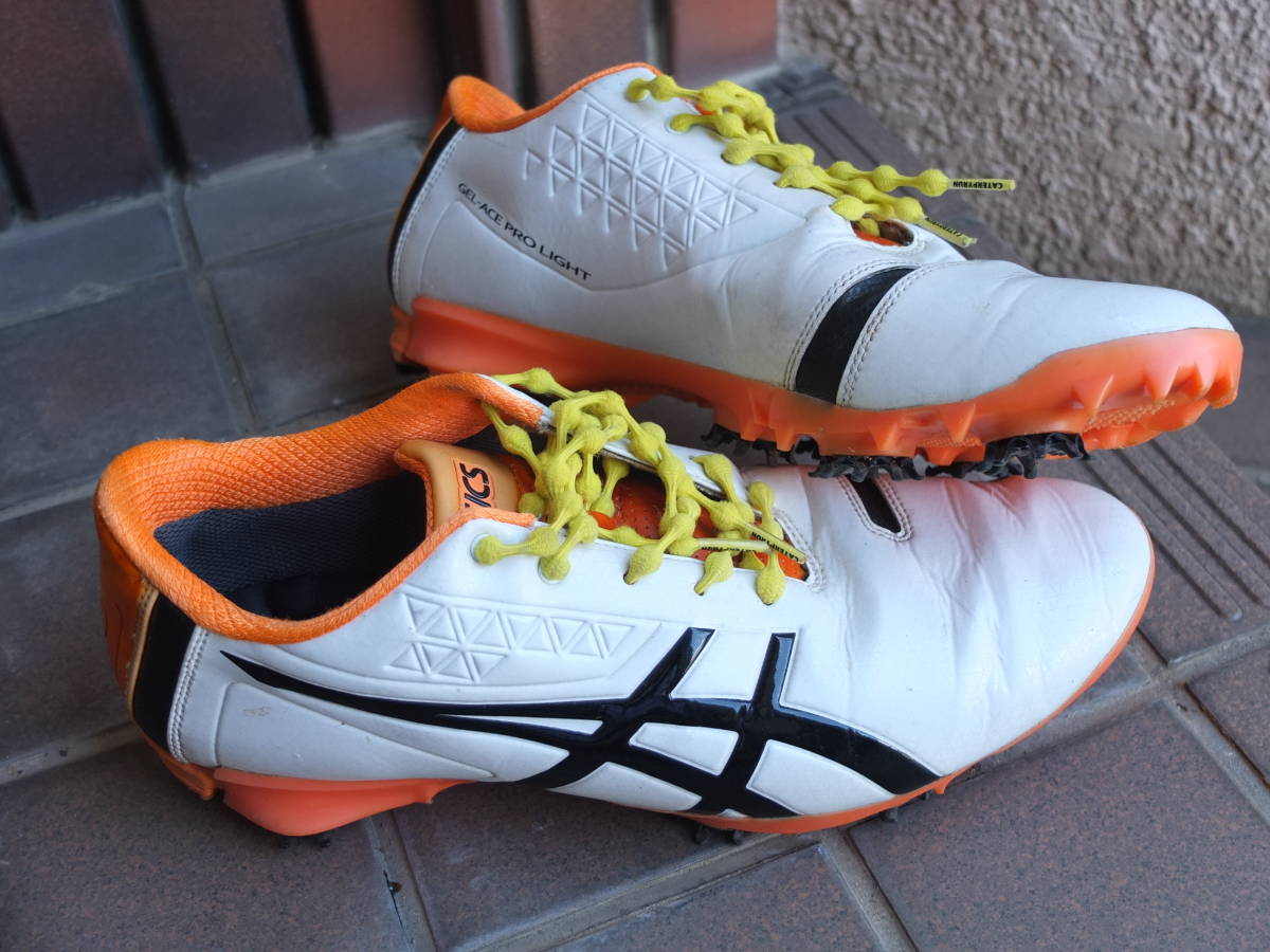 最安値，大人気 asics TGN909 27.0cm Us9 ホワイト&times;オレンジ&times;ブラック アシックス キャタピラン/CATERPYRUN(27.0cm)｜売買されたオークション情報、yahooの商品情報をアーカイブ公開 - オークファン 27.0cm