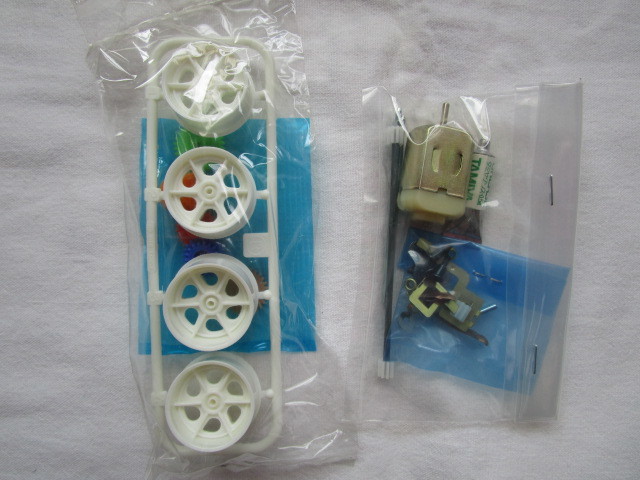 ☆タミヤ☆ミニ四駆シリーズ NO.16 グラスホッパーⅡJr.☆_2