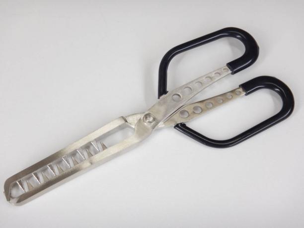 マルチグリップ 魚ハサミ シルバー 魚はさみ うおばさみ 松次郎 はない 危険な魚も挟める フィッシュキャッチ ルアー用品 売買されたオークション情報 Yahooの商品情報をアーカイブ公開 オークファン Aucfan Com