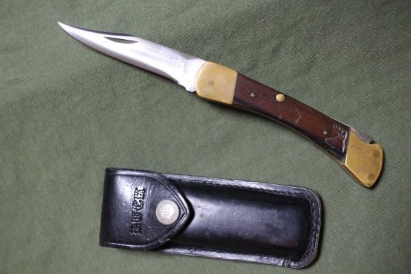 お得，人気セール ビンテージ BUCK110 サードモデル カスタマイズドハンドル(ハンティングナイフ、狩猟刀)｜売買されたオークション情報、yahooの商品情報をアーカイブ公開 - オークファン ハンティングナイフ、狩猟刀