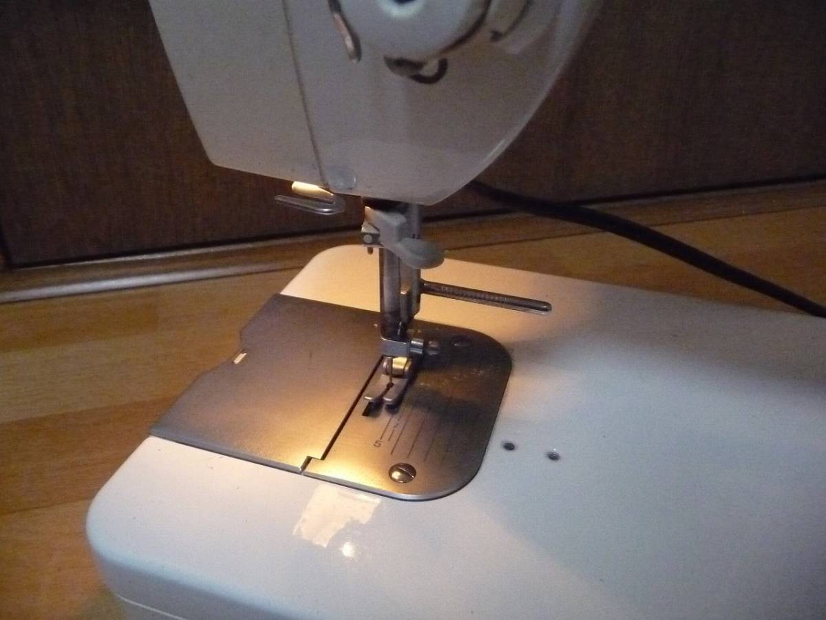 中古 職業用ミシン brother Nouvelle 300 TA3-629 ブラザー ヌーベル 