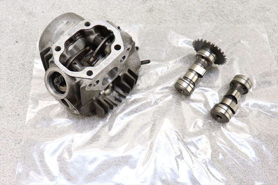 モンキー シリンダーヘッド ホンダ純正 0 6V 純正 刻印E－16