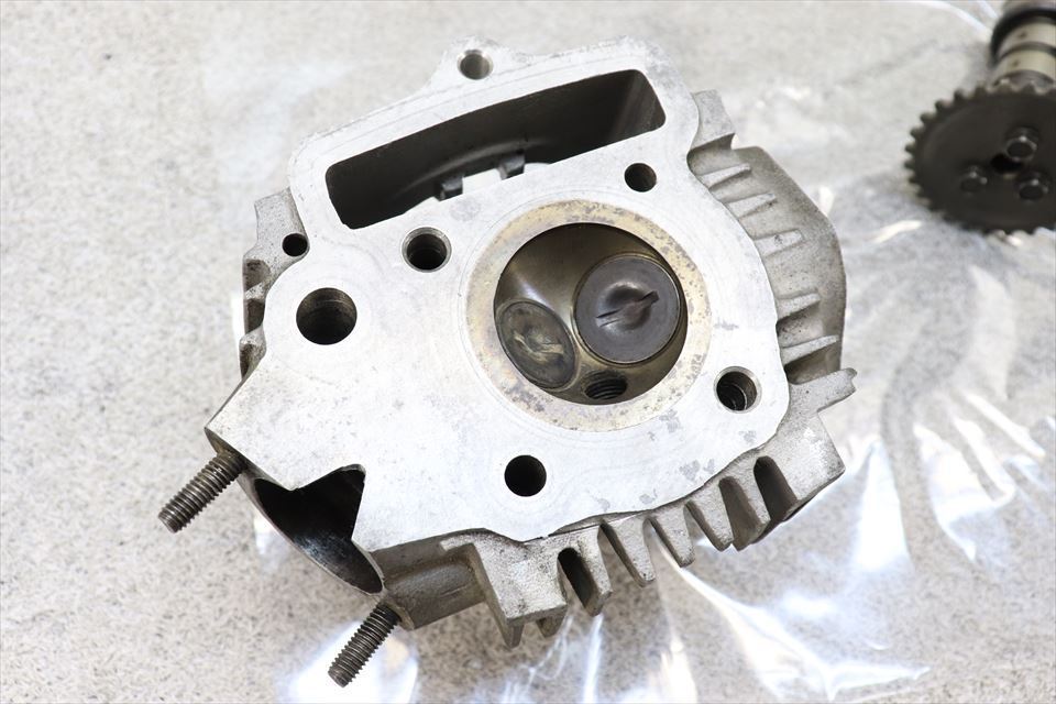 モンキー シリンダーヘッド ホンダ純正 0 6V 純正 刻印E－16