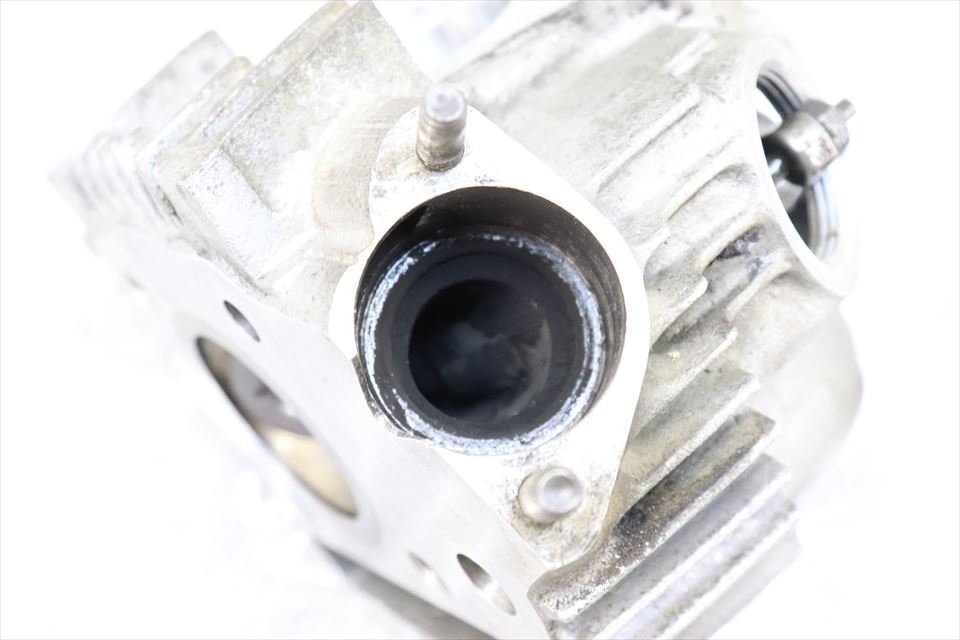 モンキー シリンダーヘッド ホンダ純正 0 6V 純正 刻印E－16