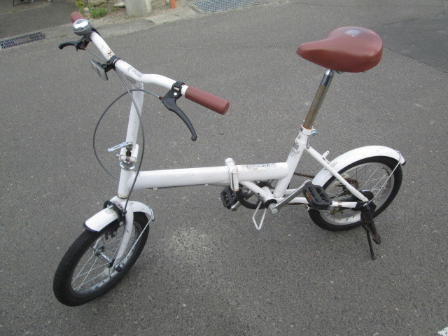  ホワイト 折り畳み自転車 １６インチ シンプル(16インチ～)｜売買されたオークション情報、yahooの商品情報をアーカイブ公開 - オークファン 16インチ～