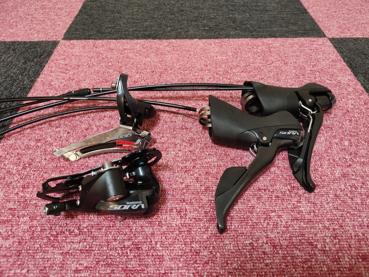 新車外し品】SHIMANO SORA R3000 STIレバー＋フロント・リア