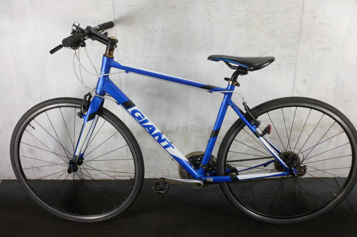 GIANT ジャイアントストア名古屋 CROSTAR | クロスバイク - Bicycles | ジャイアントcrostar アルミ 2X8S 470mm メルカリ GIANTCROSTARシリーズ在庫情報 700C 2017年モデル:軽くてスポーティな新型クロスバイク「CROSTAR
