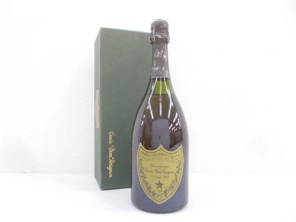 【大人気，本物保証】 古酒 Cuvee Dom perignon キュヴェ ドン ペリニヨン ヴィンテージ 1983 シャンパーニュ ブリュット 12.5％ 箱 少々難 未開栓 Z31455A-M(ドン・ペリニヨン)｜売買されたオークション情報、yahooの商品情報 スパークリング