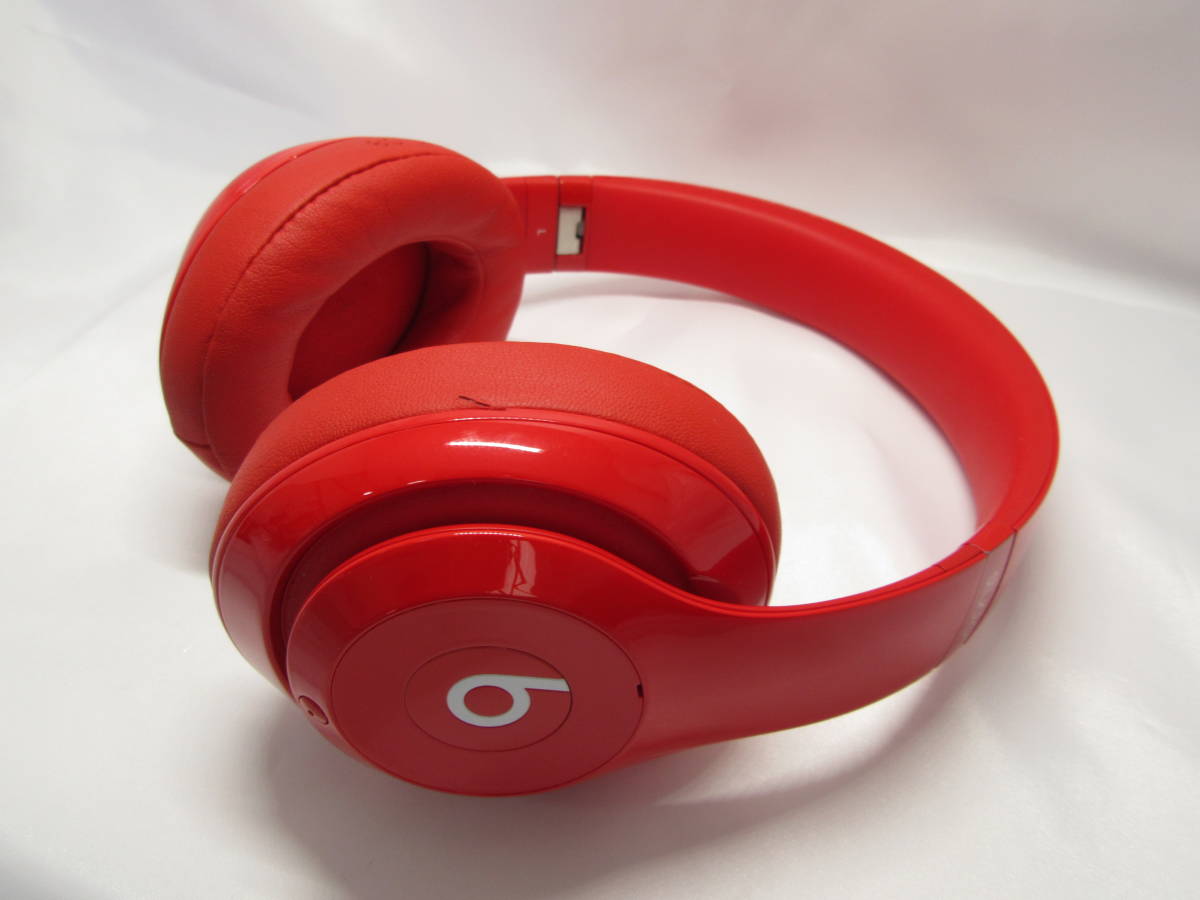 Beats（ビーツ）ワイヤレスヘッドホン レッド 中古品 空2－274A ビーツ