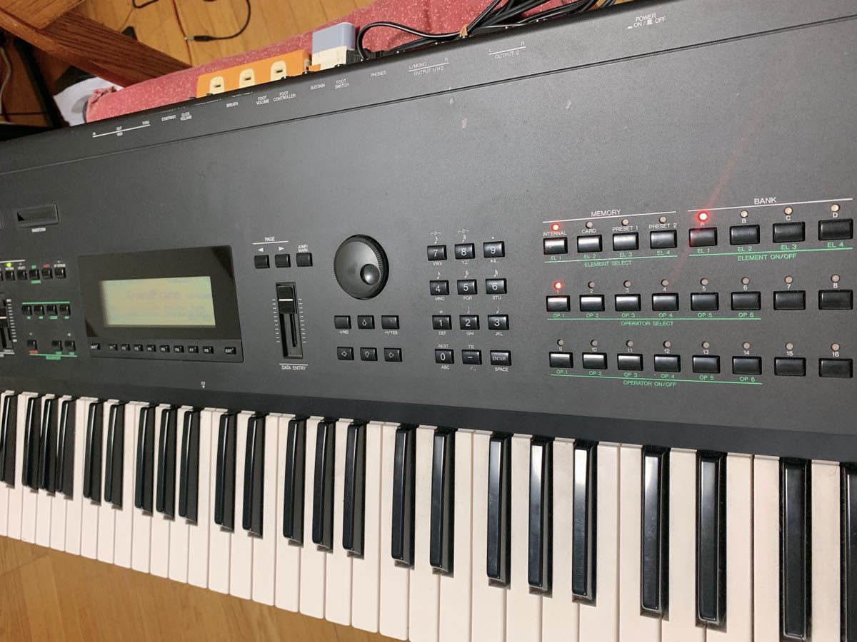 YAMAHA シンセサイザー W5 76鍵盤 フロッピー付属 ヤマハ 鍵盤器