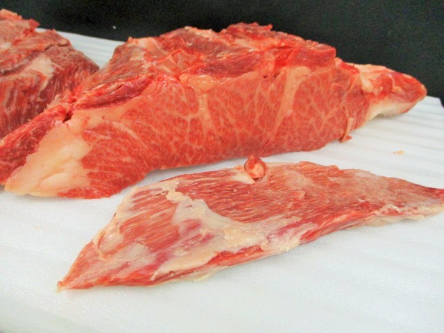 ◆◇福島A４　特選三角バラセット　３，０１ｋｇ　◇◆ ◇◇ ◇◇宮崎牛A５ 超特三角バラ芯 ◇◇いわて牛A５ （82）◇◇ （13）