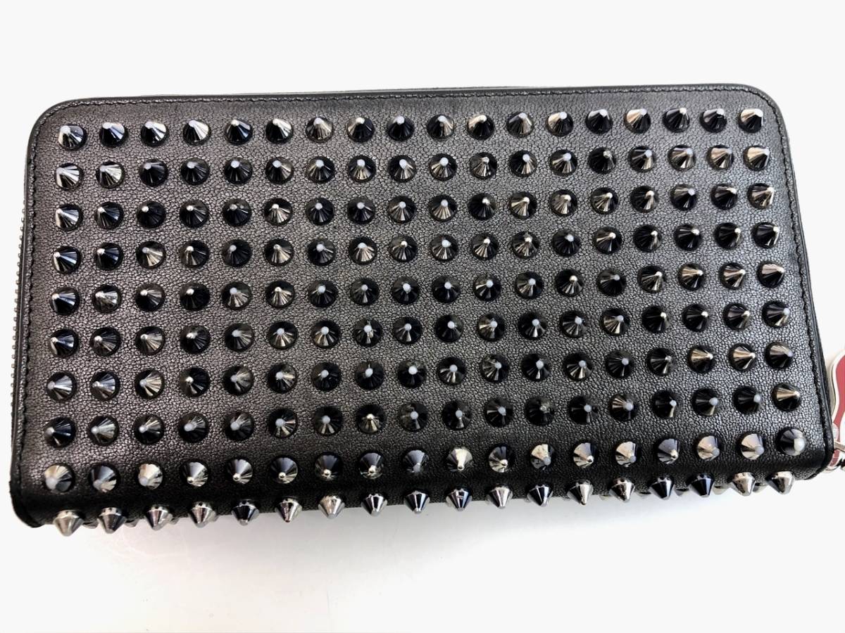 Christian Louboutin クリスチャンルブタン パネトーネ ラウンド