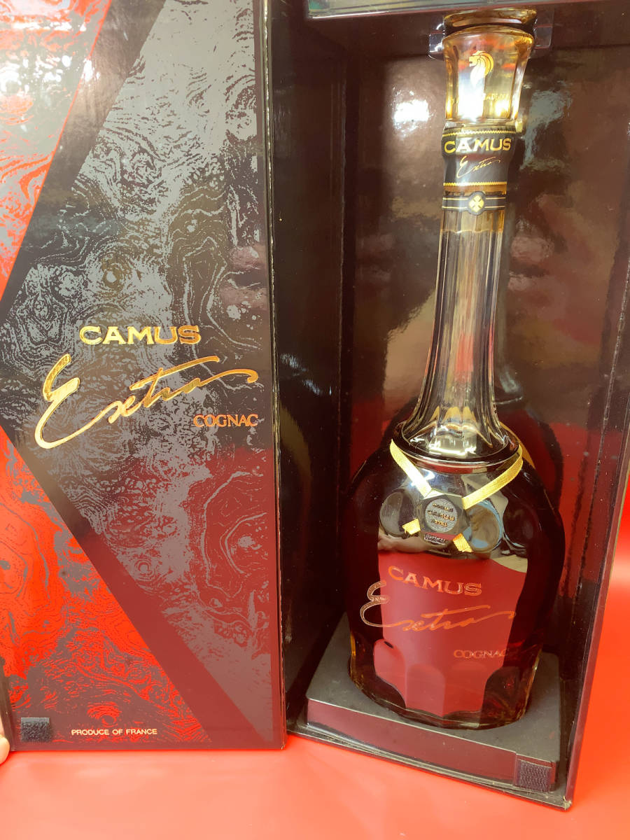 1249] カミュ コニャック エクストラ ロングネック 700ml 箱付 CAMUS