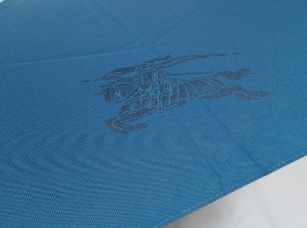 《新品》バーバリー／折傘【渋ブルー】ジャカード織ホースマーク