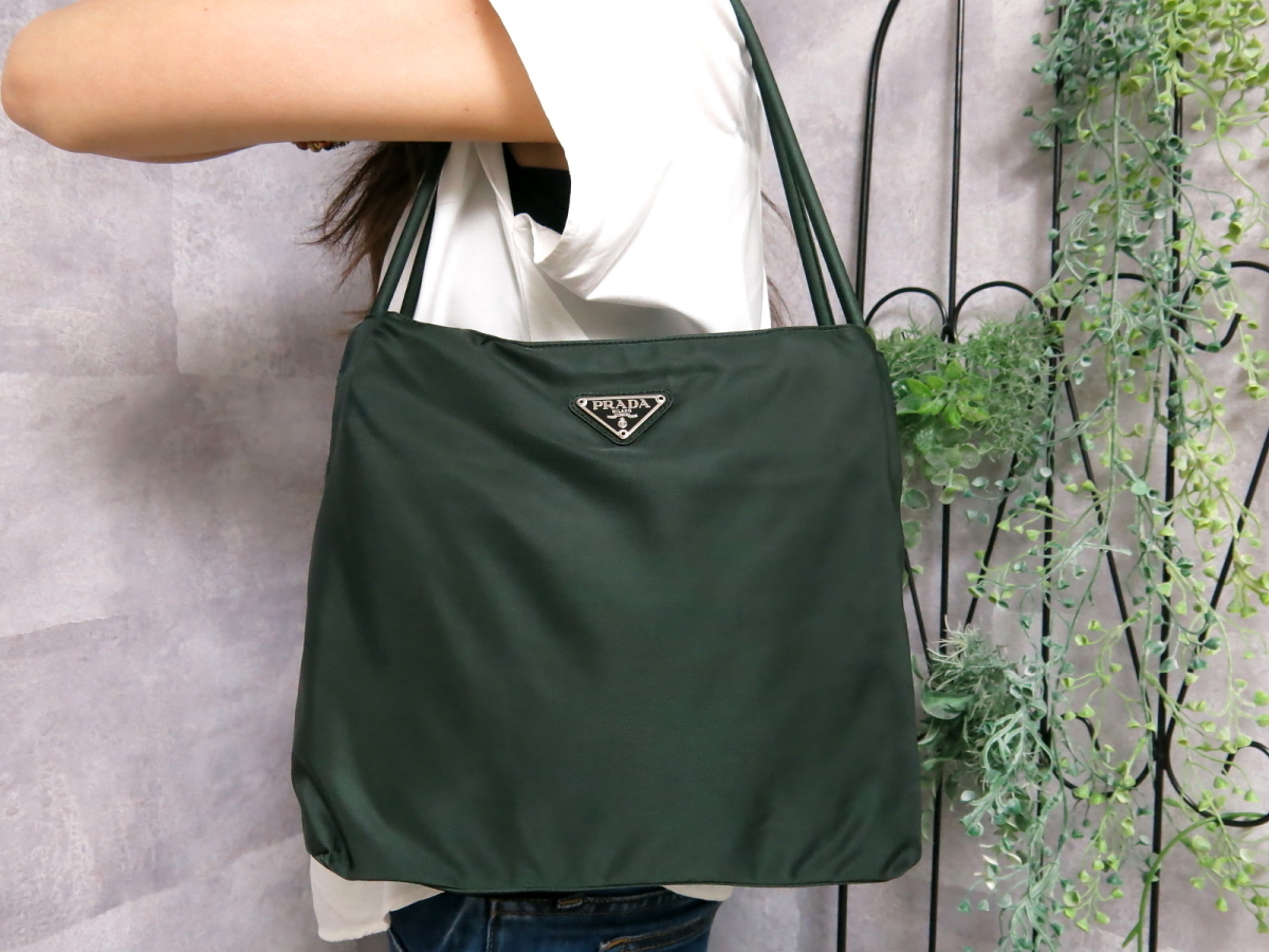 PRADA プラダ トートバッグ ナイロン ポコノ 三角ロゴ - 黒 ポコノの 