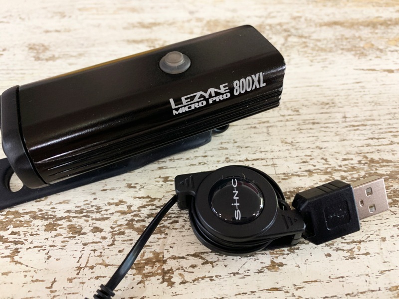 100%新品，定番人気 LEZYNE MICROPRO 800XL USB充電式サイクリングLEDライト 800ルーメン ラバーバンド ブラック(その他)｜売買されたオークション情報、yahooの商品情報をアーカイブ公開 - オークファン その他