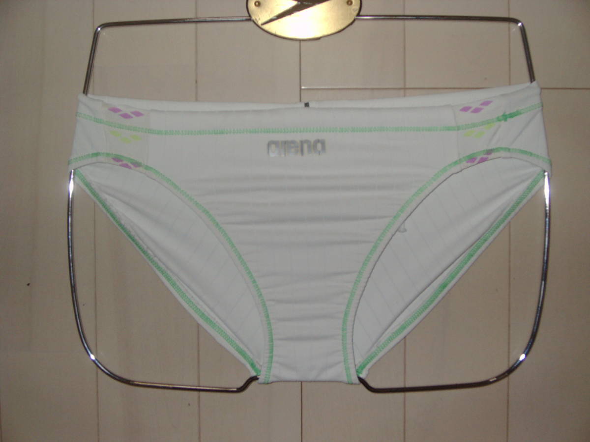 競泳水着 競パン ブーメラン arena メンズ ハイカット Vパン アリーナ - 水着 FINA ブーメラン（ブランドアリーナ）（水泳｜スポーツ メルカリ ブーメラン型競泳用水着 マーク Sサイズ