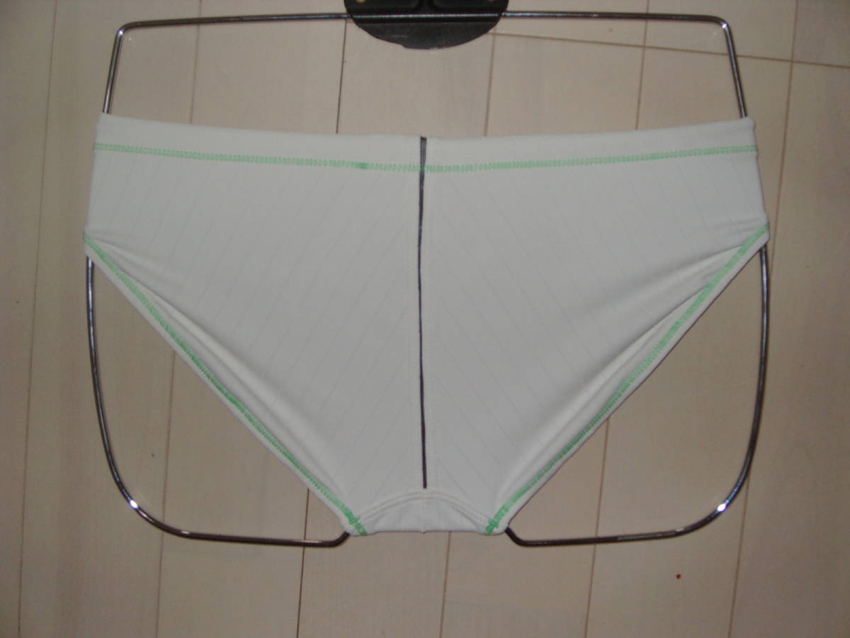 競泳水着 競パン ブーメラン arena メンズ ハイカット Vパン アリーナ - 水着 FINA ブーメラン（ブランドアリーナ）（水泳｜スポーツ メルカリ ブーメラン型競泳用水着 マーク Sサイズ