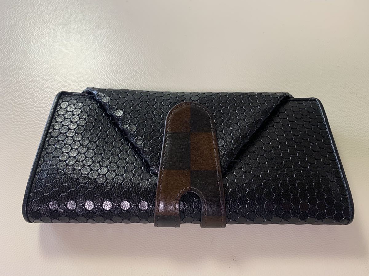 最安値，定番人気 HIROKOHAYASHI カルディナーレ 長財布ミニ(二つ折り財布（小銭入れあり）)｜売買されたオークション情報、yahooの商品情報をアーカイブ公開 - オークファン 二つ折り財布（小銭入れあり）