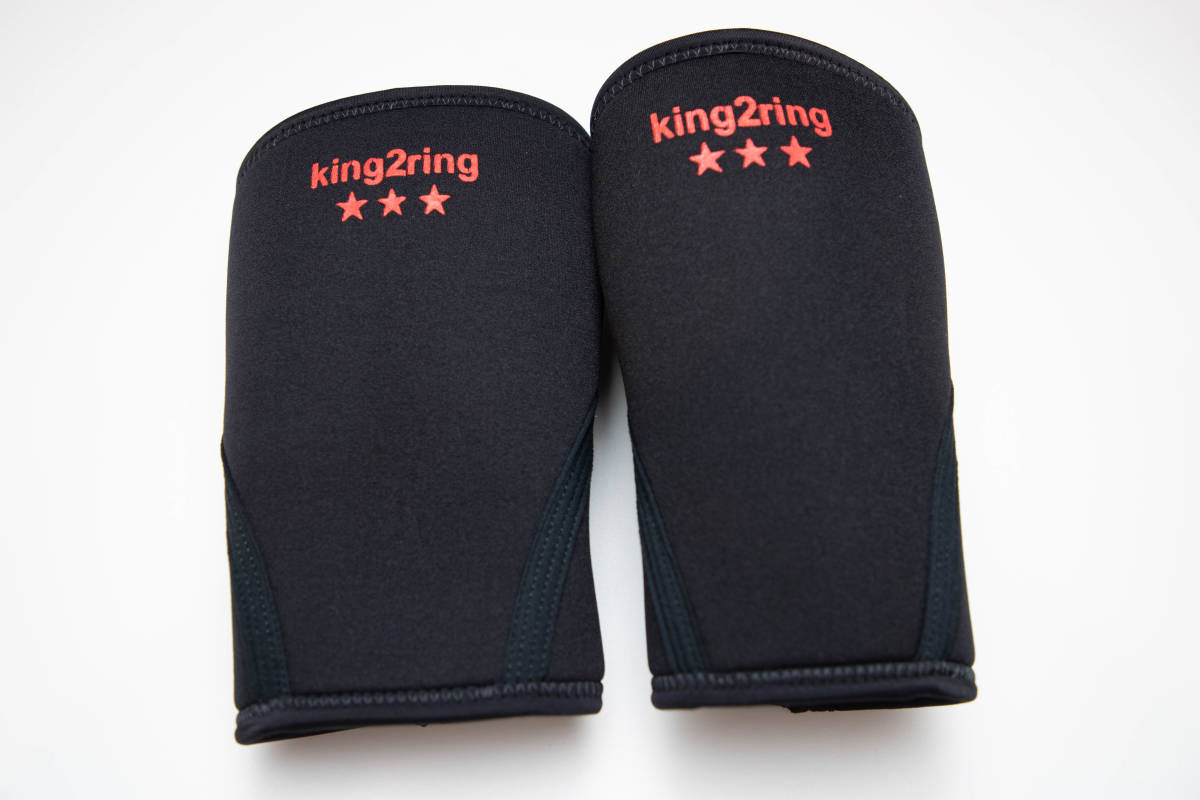 得価，低価 スクワット初心者の方へ ニースリーブ 膝サポーター Sサイズ 7mm厚 king2ring おまけリストラップ付き(ウエイト)｜売買されたオークション情報、yahooの商品情報をアーカイブ公開 - オークファ ウエイト