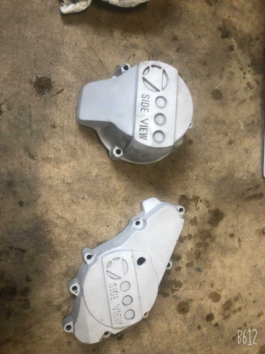 BEET CBX400F サイドビュー JAPAN スターターカバー サイドビュー
