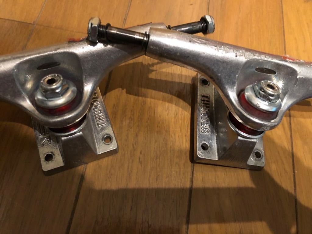 Thunder - 0 Trucks Skateboard Team Titanium Polished Truck Lights Set | Silver T-II 149mm TII