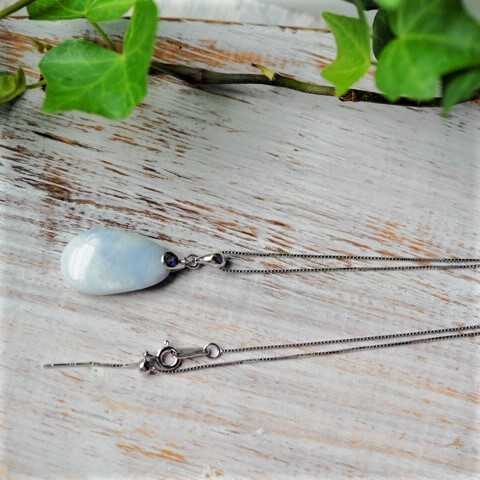 100%新品，定番人気 翡翠 ＳＶ ペンダントトップ ネックレス(ヒスイ)｜売買されたオークション情報、yahooの商品情報をアーカイブ公開 - オークファン ヒスイ