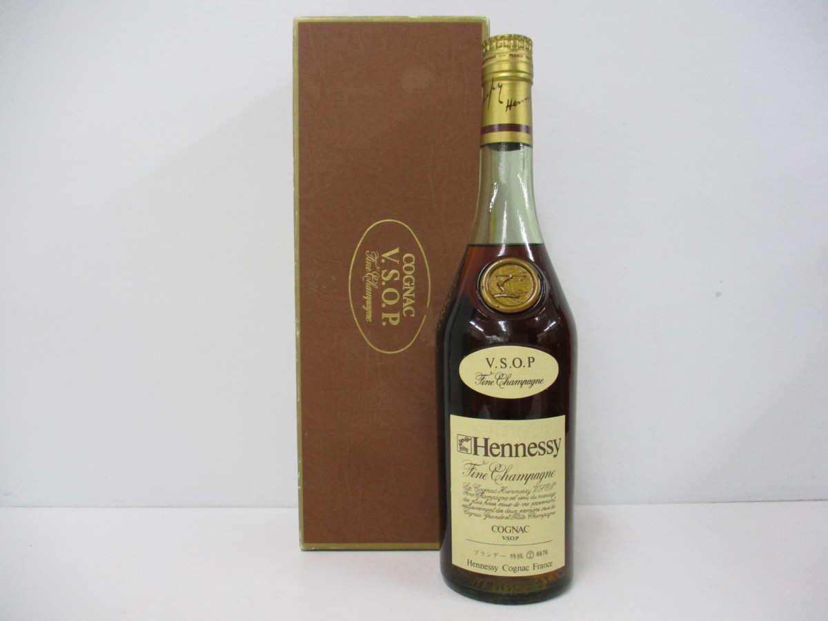 K2993☆古酒☆1000円～☆未開栓☆箱付☆HENNESSY VSOP ヘネシー金