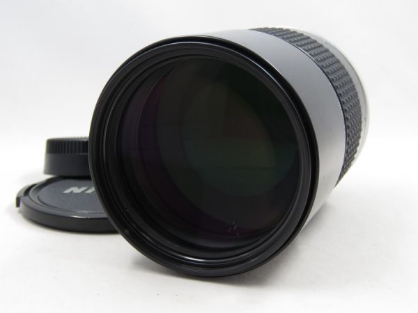 貴重☆超極上級☆ニコン Nikon Ai-S Nikkor 105mm F1.8☆単焦点レンズ