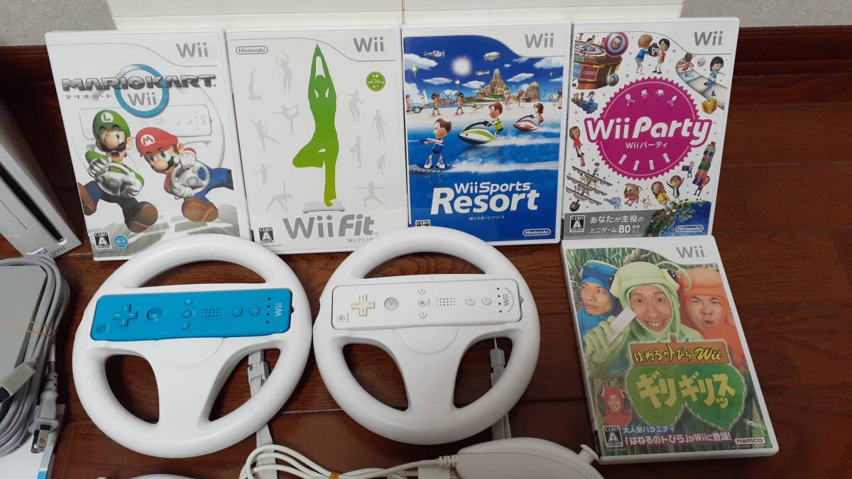 即発送 すぐに遊べる設定済 新品電池付 マリオカート 筋トレ ヨガ wii