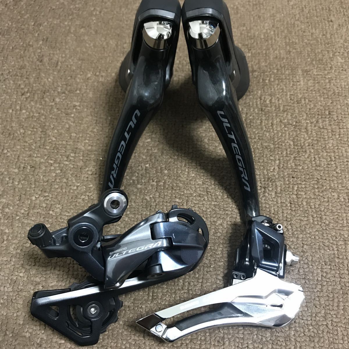 激安大特価，格安 シマノ アルテグラ ST-R8000 FD-R8000 RD-R8000 11&times;2速 セット(兼用タイプ)｜売買されたオークション情報、yahooの商品情報をアーカイブ公開 - オークファン 兼用タイプ