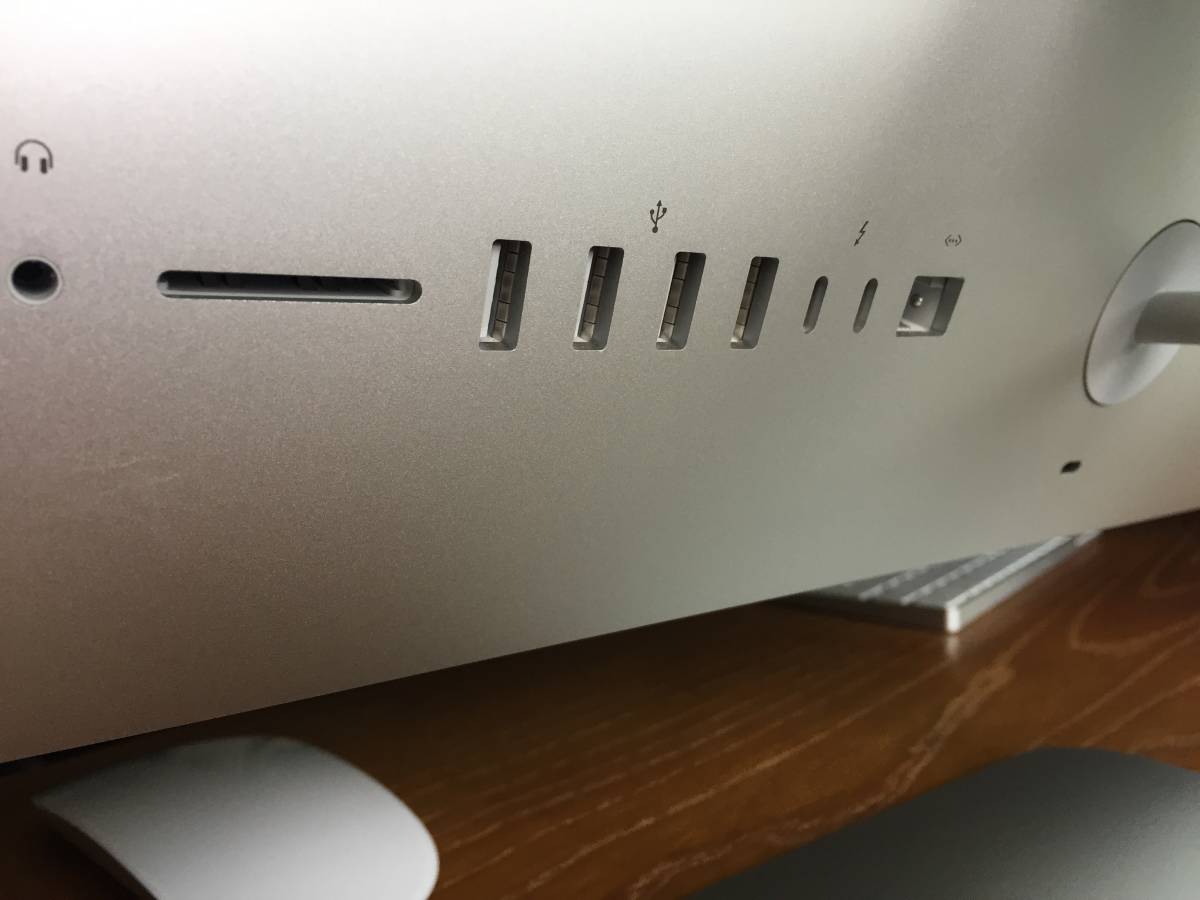 iMac Apple 4K Retina 21.5-inch i5 (Mid 2017) 3.0GHz Core (Retina 