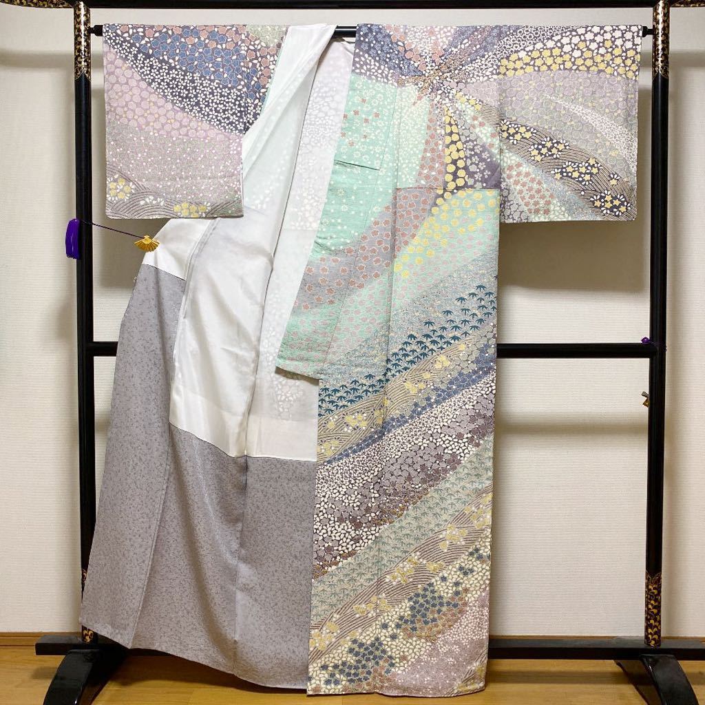 銀彩 ぼかし染 可憐な花 訪問着 未使用品 正絹 ガード加工 数量限定，正規品 着物月花 おぼろ染 相良刺繍 可憐な花尽くしの