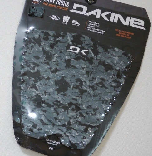  あり DAKINE ダカイン サーフィン デッキパッド アンディー アイアン ANDY IRON グレーカモ(デッキパッド)｜売買されたオークション情報、yahooの商品情報をアーカイブ公開 - オークファン デッキパッド