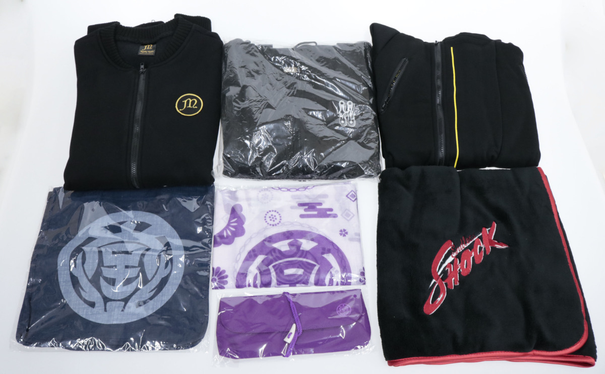 中古品】KinKi Kids キンキキッズ 堂本光一 堂本剛 グッズ パーカー