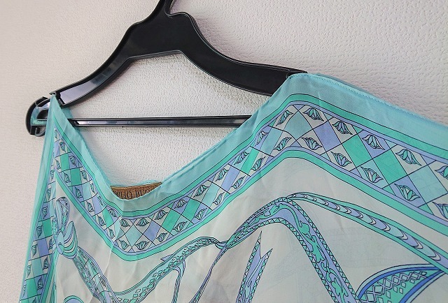 EMILIO PUCCI スカーフ エミリオプッチ ⁄ プッチ P7123 シルク Emiiio