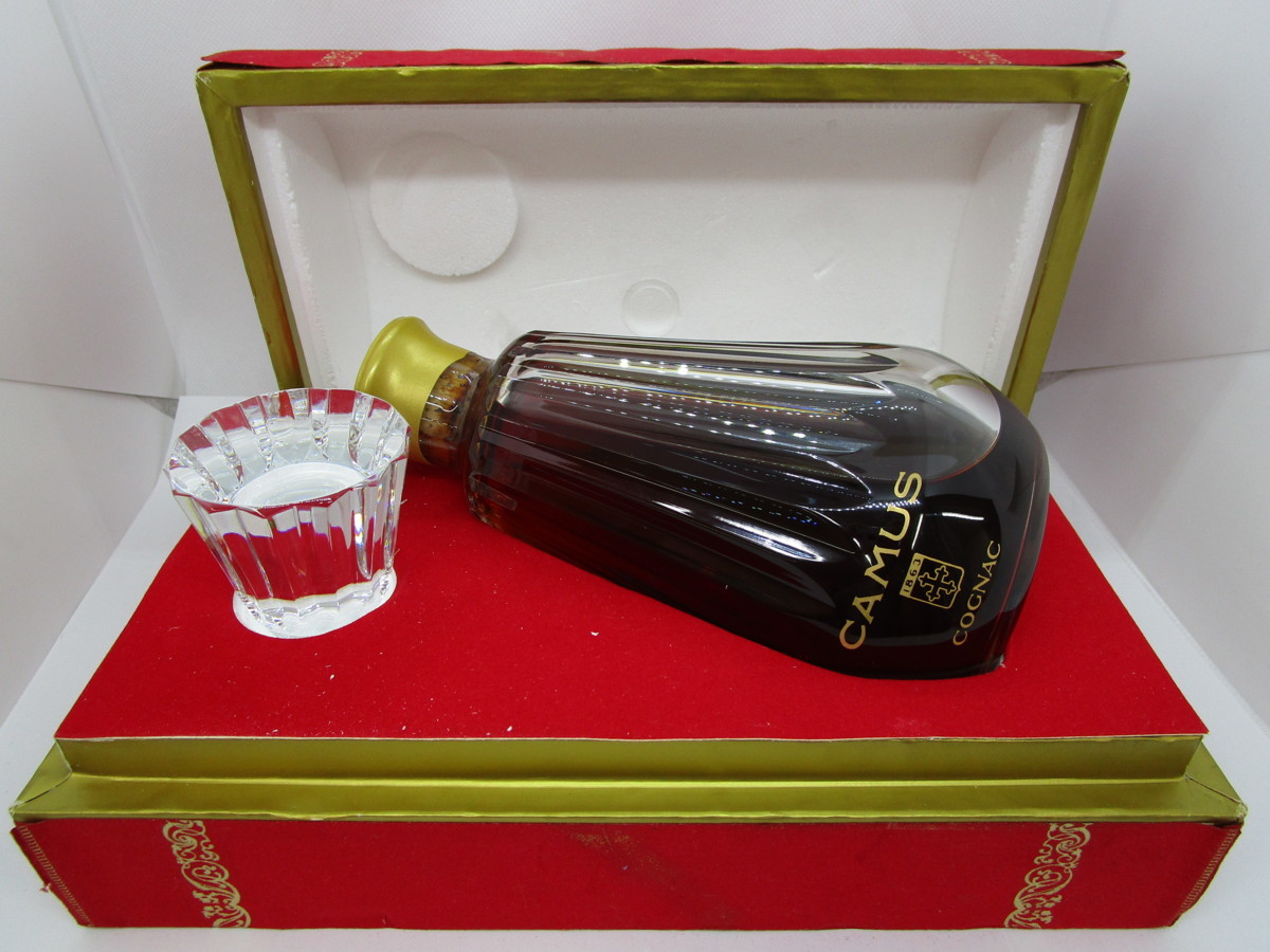 カミュ カラフェ バカラ CAMUS COGNAC コニャックブランデー 未開栓 箱