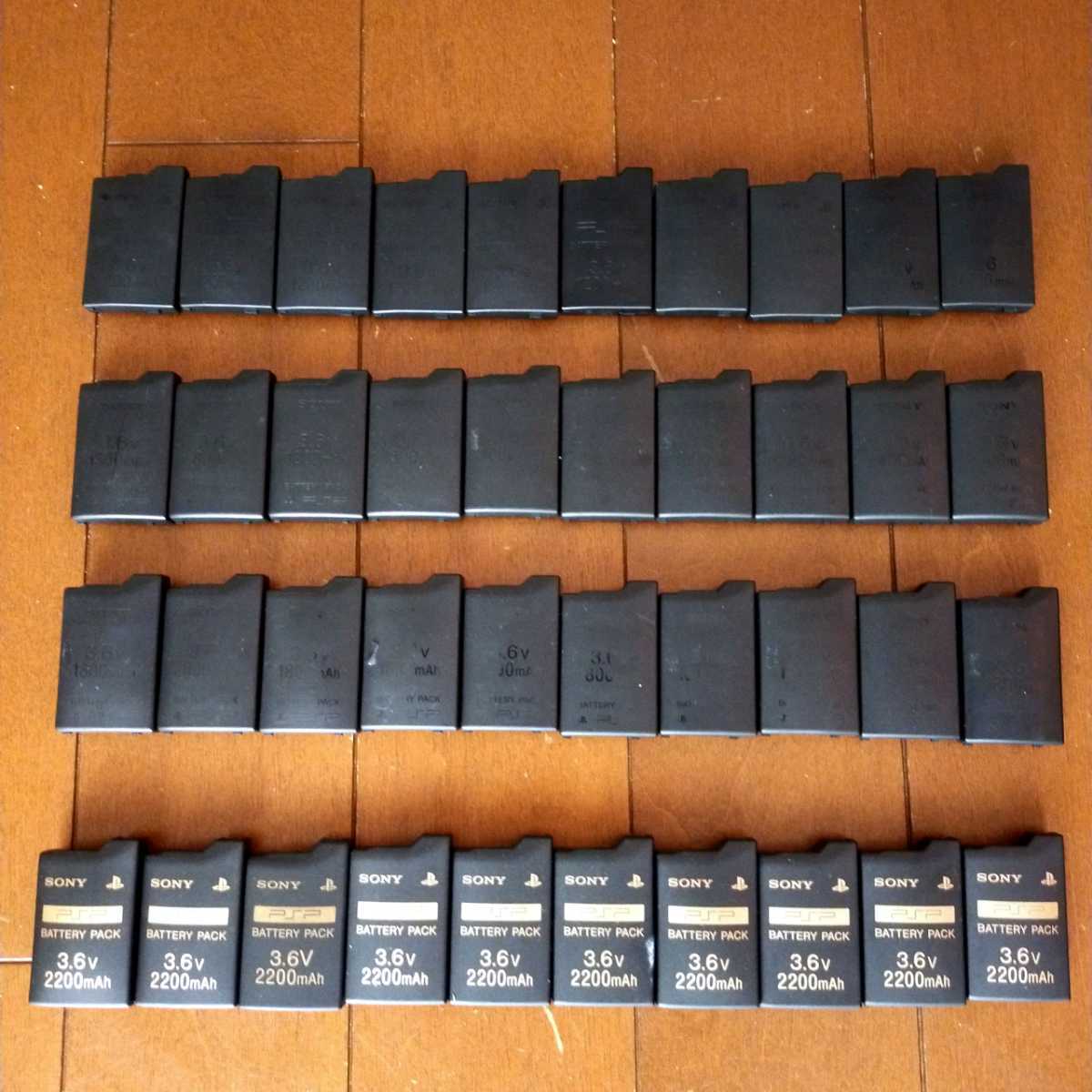 【ジャンク】PSP 1000/2000/3000用 SONY純正バッテリー まとめて40個セット!