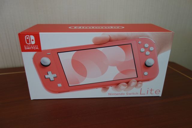 ☆新品☆Nintendo Switch Lite☆コーラル ☆スイッチライト Switch