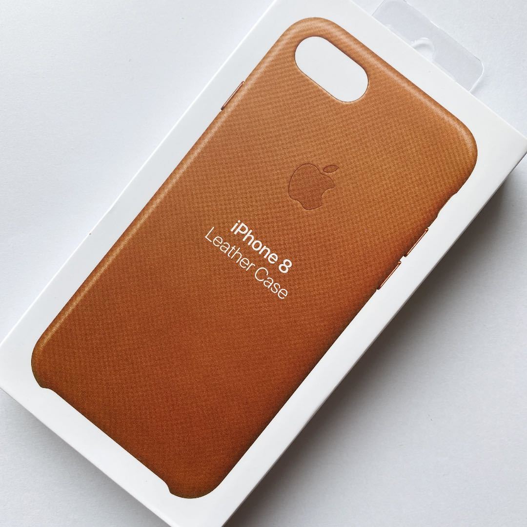 アップル純正 iPhone 7 / 8 / SE レザーケース サドルブラウン①