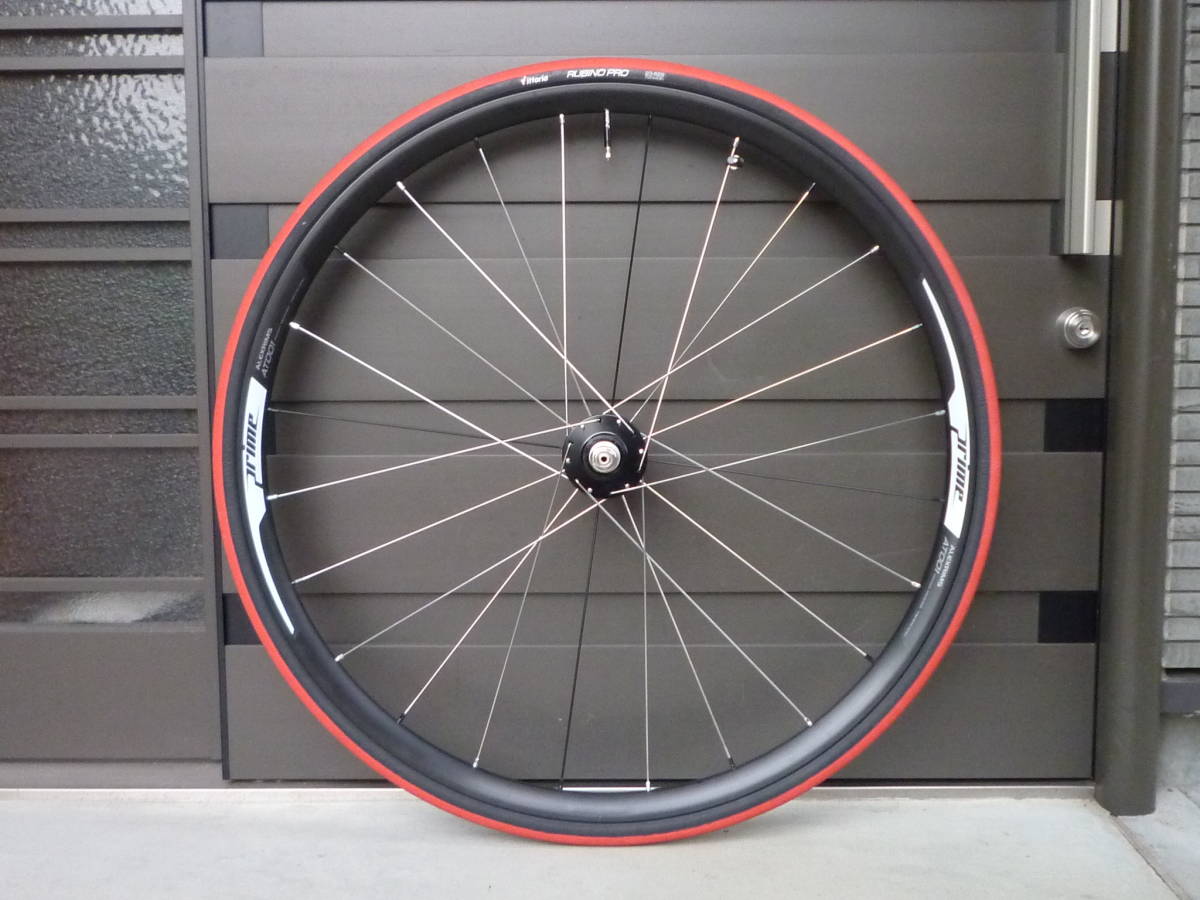 新品，お得 700C シングル ピストホイール24H リア用120mm クリンチャー タイヤ700&times;23C ディスク用リム組(27インチ、700C)｜売買されたオークション情報、yahooの商品情報をアーカイブ公開 - オークファン ホイール（完組、手組）