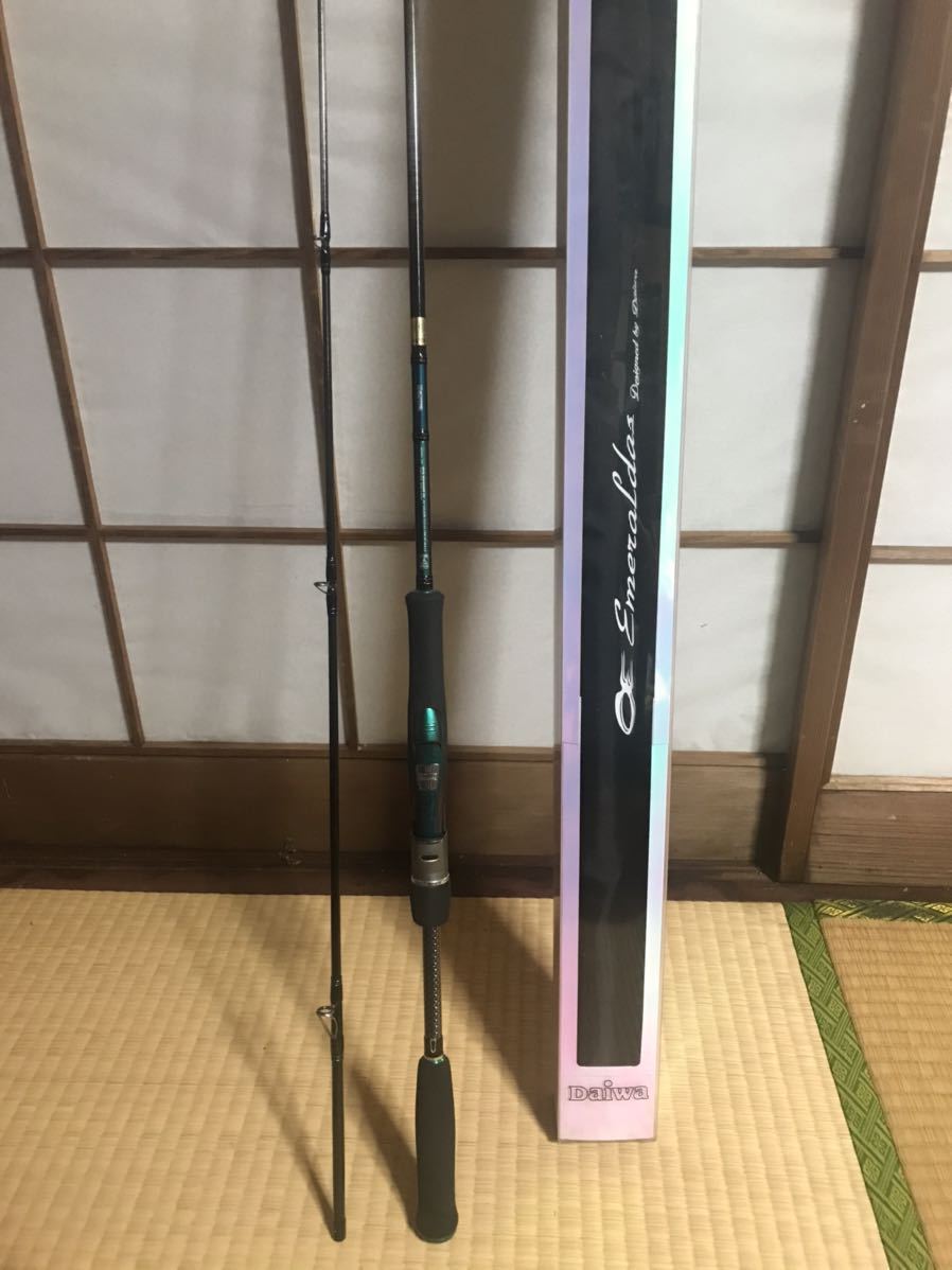 定番人気，低価 エメラルダス STX-EG862M-SV(ダイワ)｜売買されたオークション情報、yahooの商品情報をアーカイブ公開 - オークファン ルアーロッド