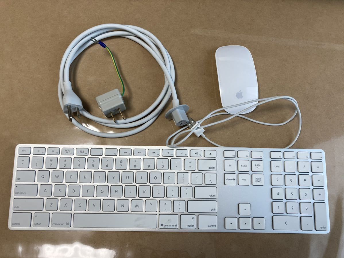 iMac 21.5インチ Late 2012 完動品 HDD交換済！ iMac