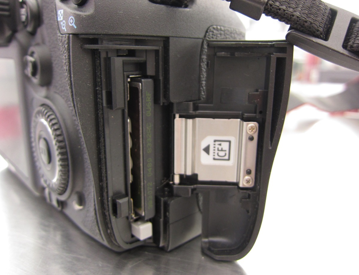 Canon デジタル一眼レフカメラ EOS 7D 動作未確認 ジャンク品 囗G巛