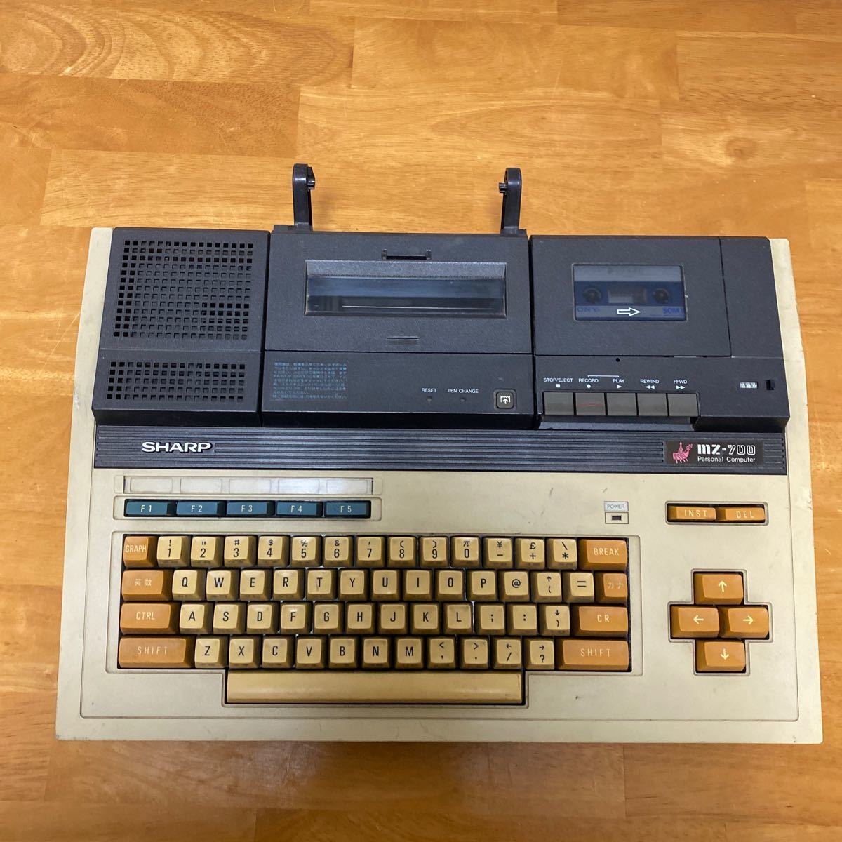 SHARP シャープ パーソナルコンピューター MZ-700 未確認ジャンク品