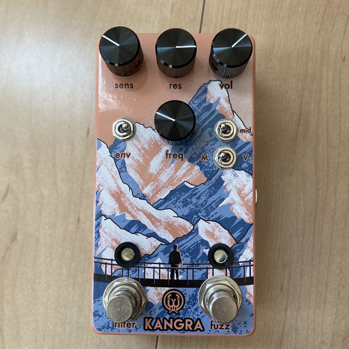 WALRUS AUDIO Kangra Filter Fuzz: オクターブファズと