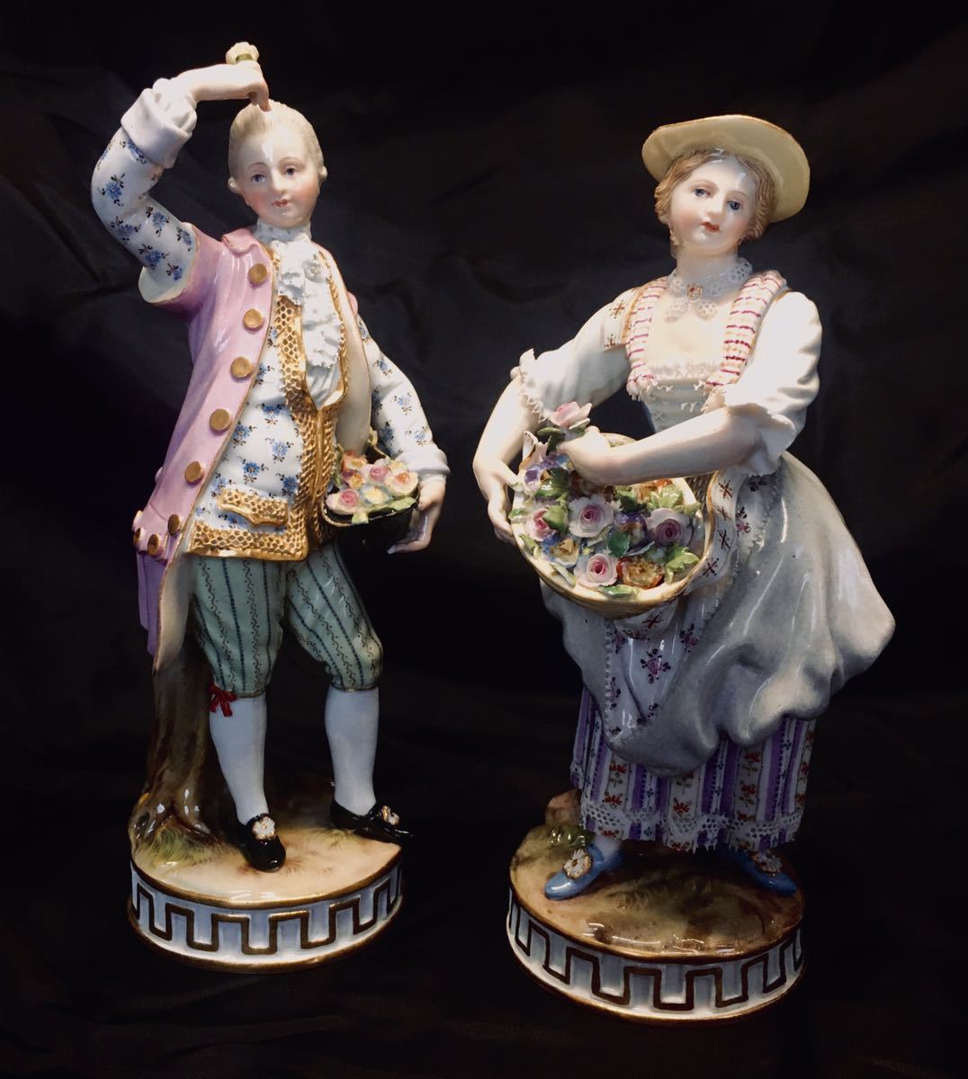 マイセン フィギュリン アシエ原型 花を摘む男性 Meissen 花摘みの女