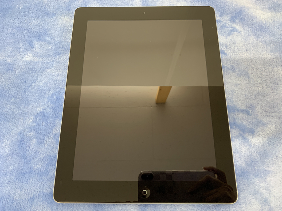 ジャンク□Apple iPad 第4世代 Wi-Fi ブラック☆容量不明☆アクチロック
