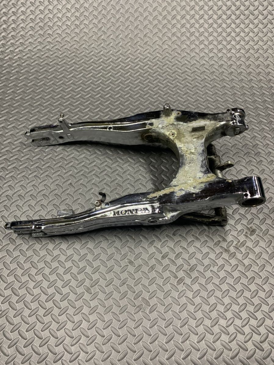CBX400F 2型 スイングアーム KH GSX さりげなくシンプルで CBX400F 2型